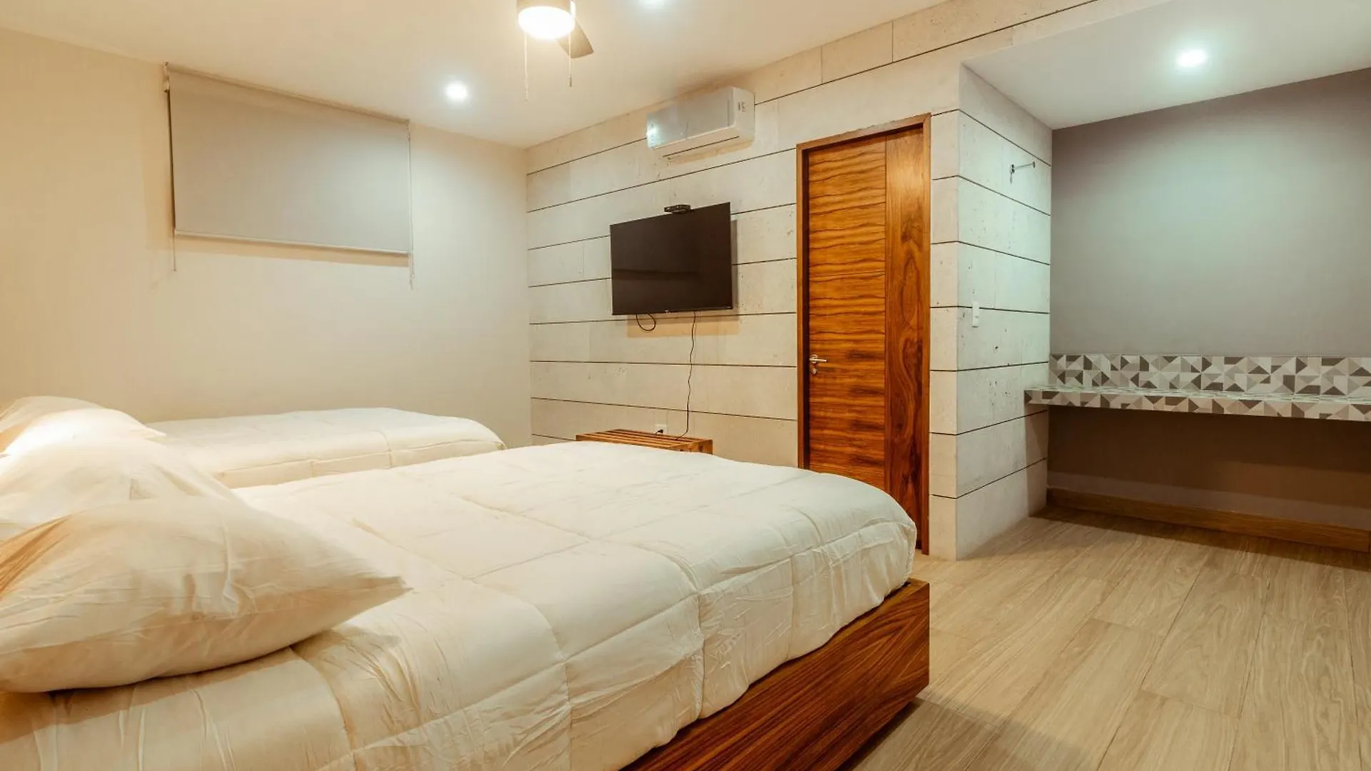 Xoza Hotel Urban Escape カンクン メキシコ
