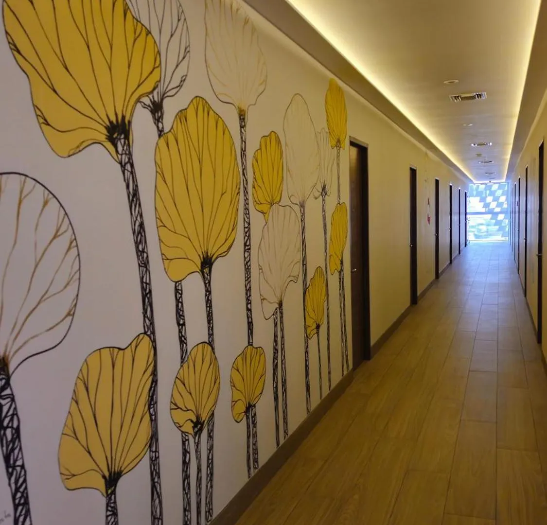 Xoza Hotel Urban Escape Cancun