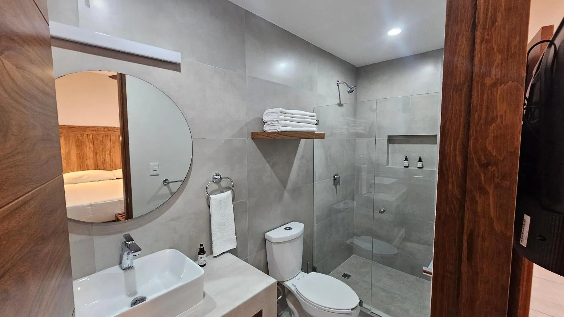 Xoza Hotel Urban Escape Cancun